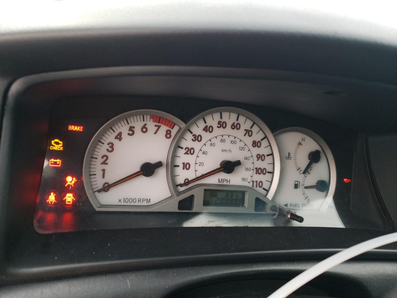 2005 Toyota Corolla - Image 9