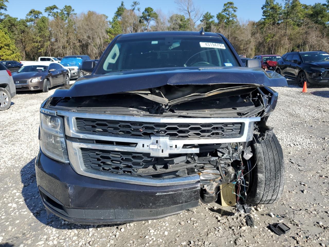2017 Chevrolet Tahoe - Image 5
