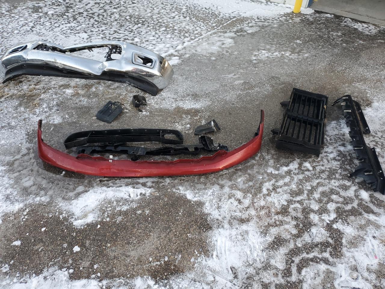 1N6AA1E55HN576013 NISSAN TITAN 2017