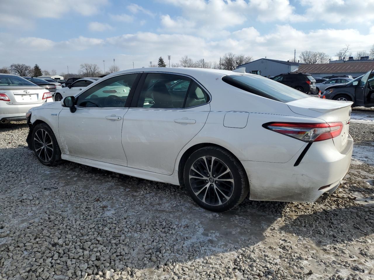 2018 Toyota Camry - Image 2