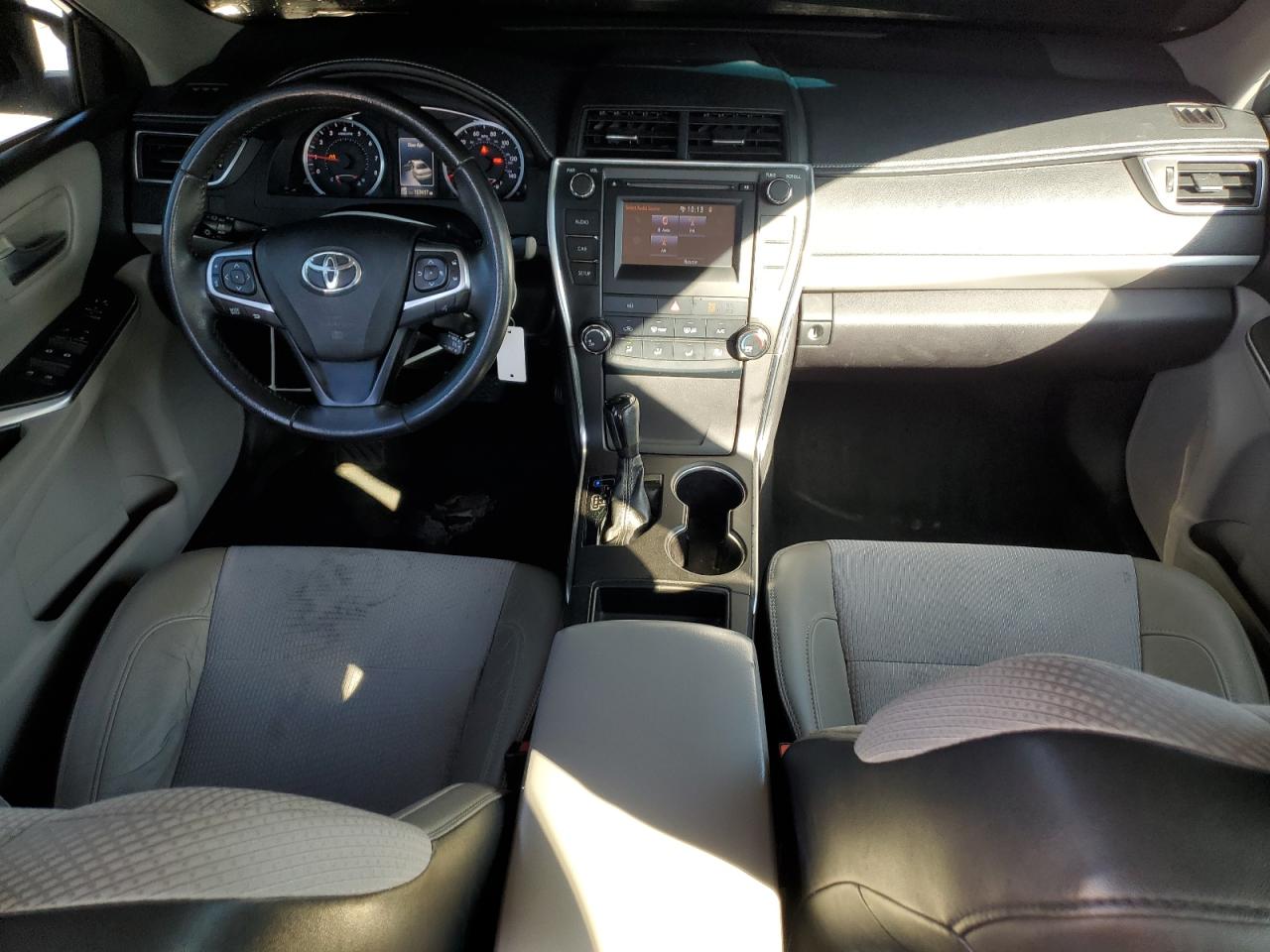 2017 Toyota Camry - Image 8