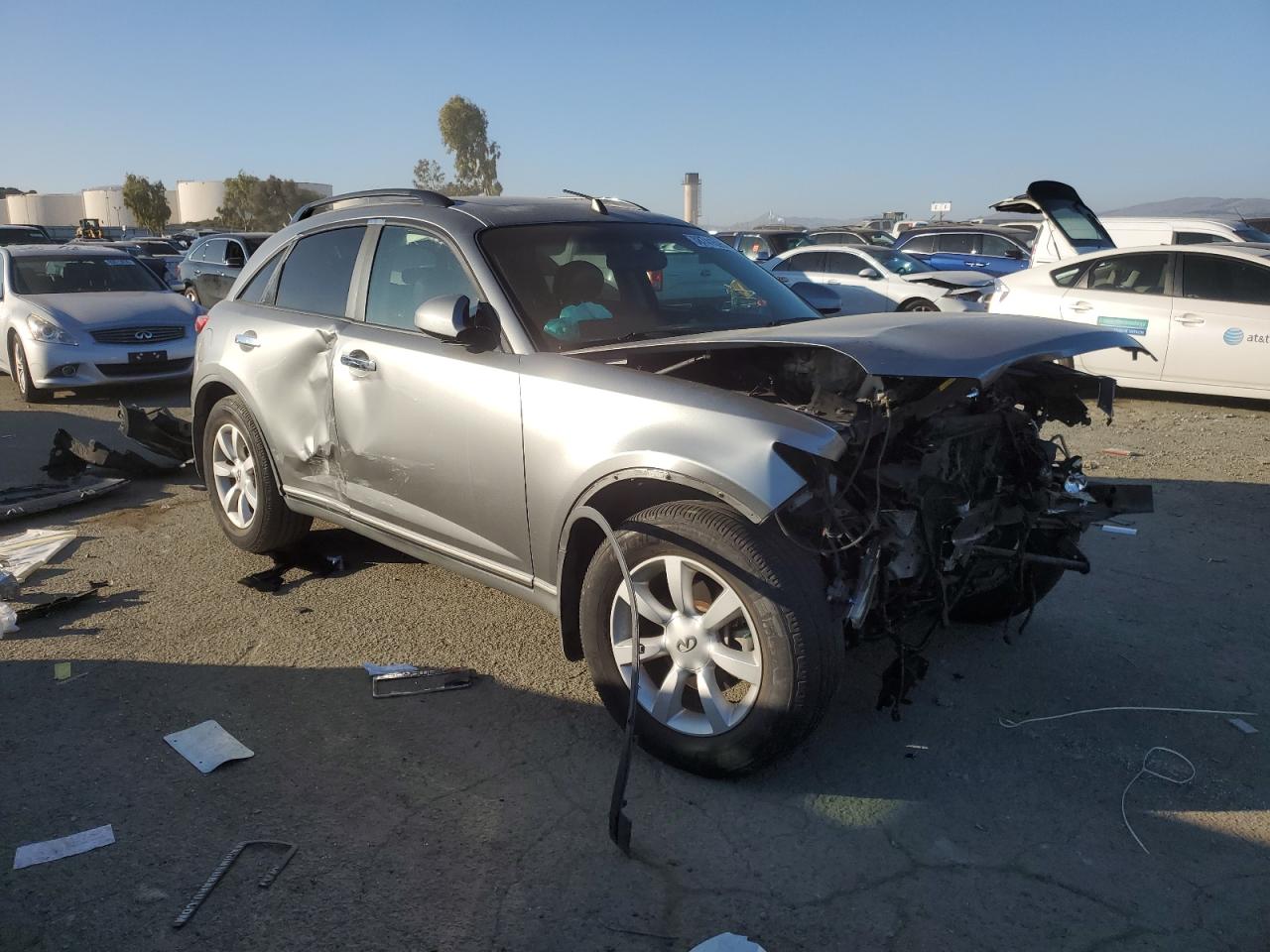 2003 Infiniti FX - Image 4