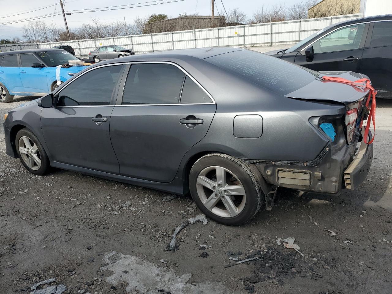 2014 Toyota Camry - Image 2