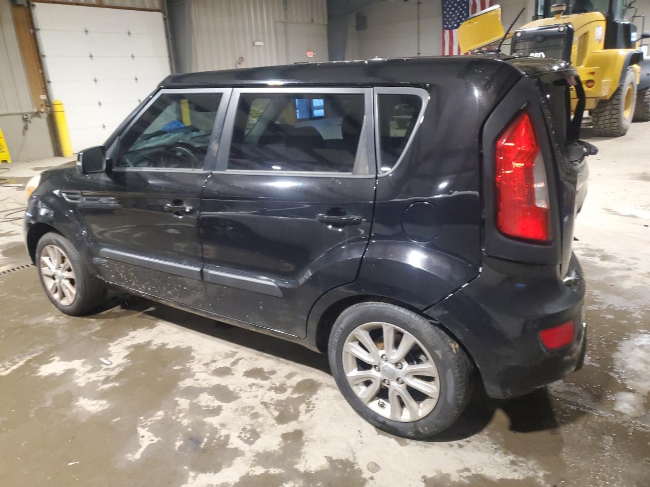 VIN KNDJT2A60D7627255 2013 KIA SOUL no.2