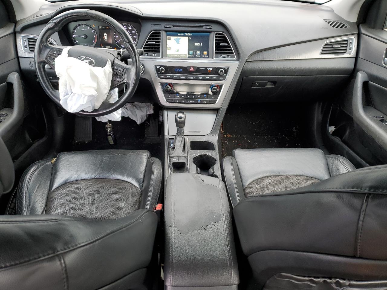 2015 Hyundai Sonata - Image 8