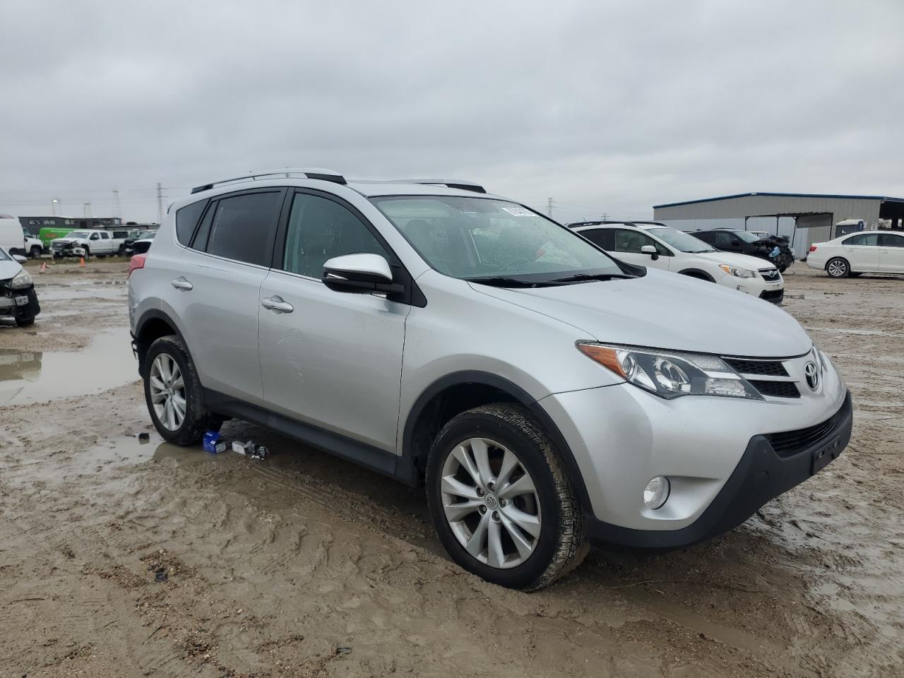 2015 Toyota RAV 4 - Image 4