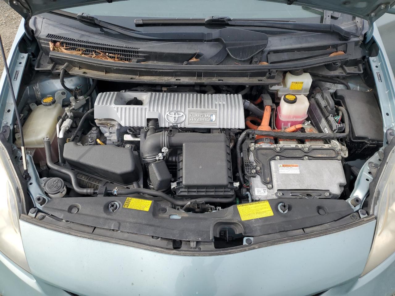 2012 Toyota Prius - Image 13