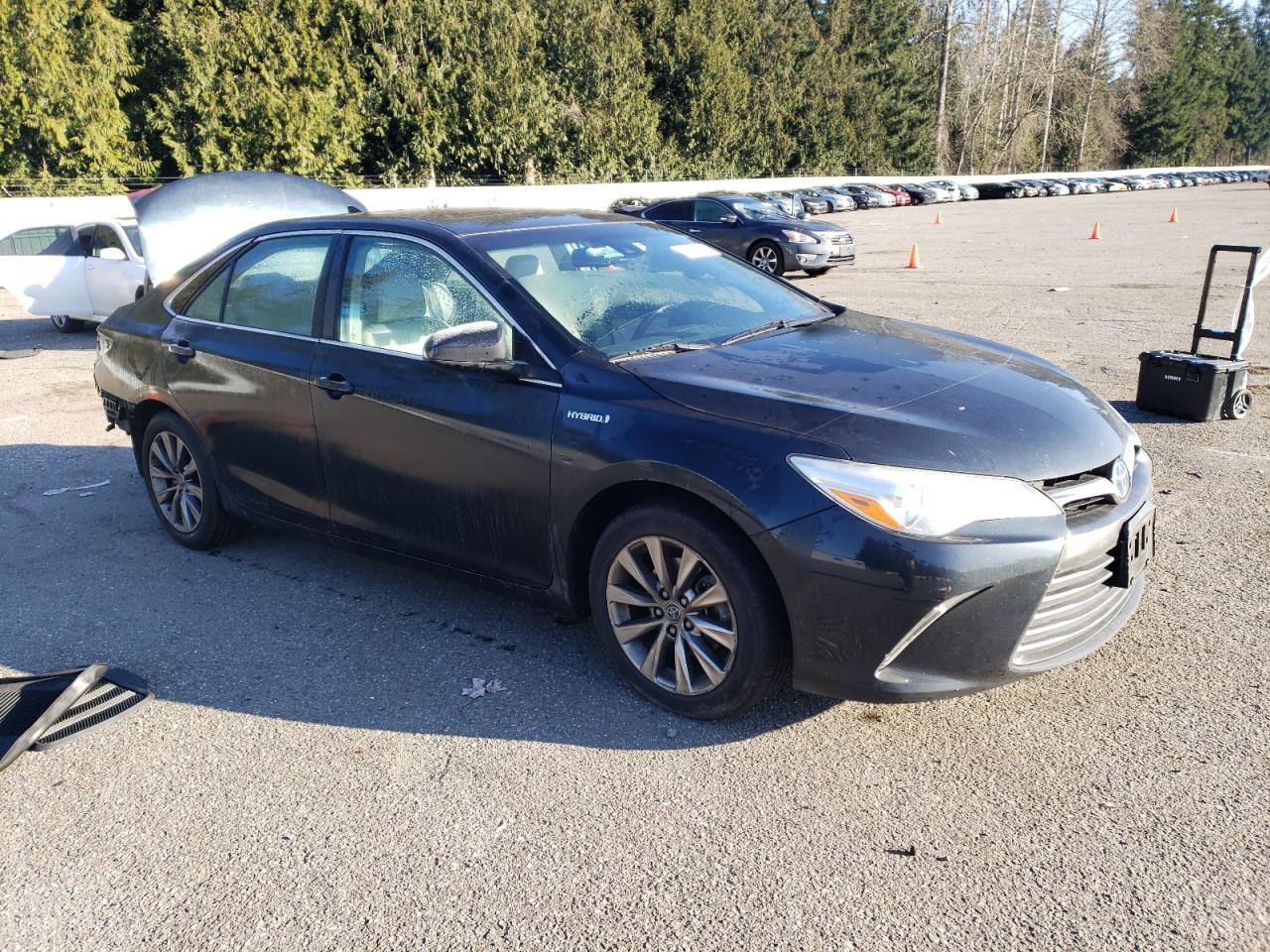 2016 Toyota Camry - Image 4