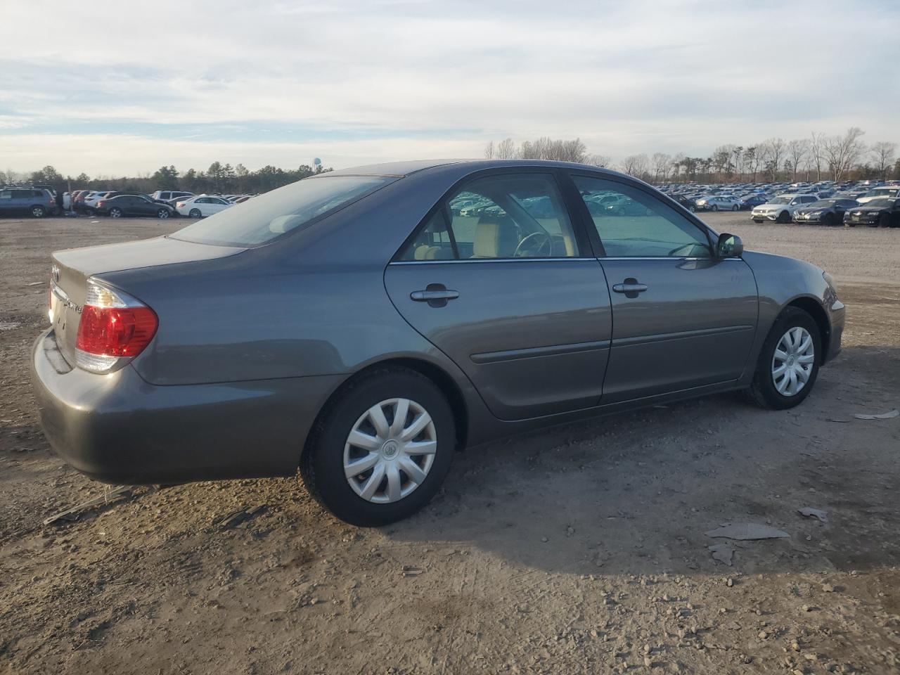 2006 Toyota Camry - Image 3