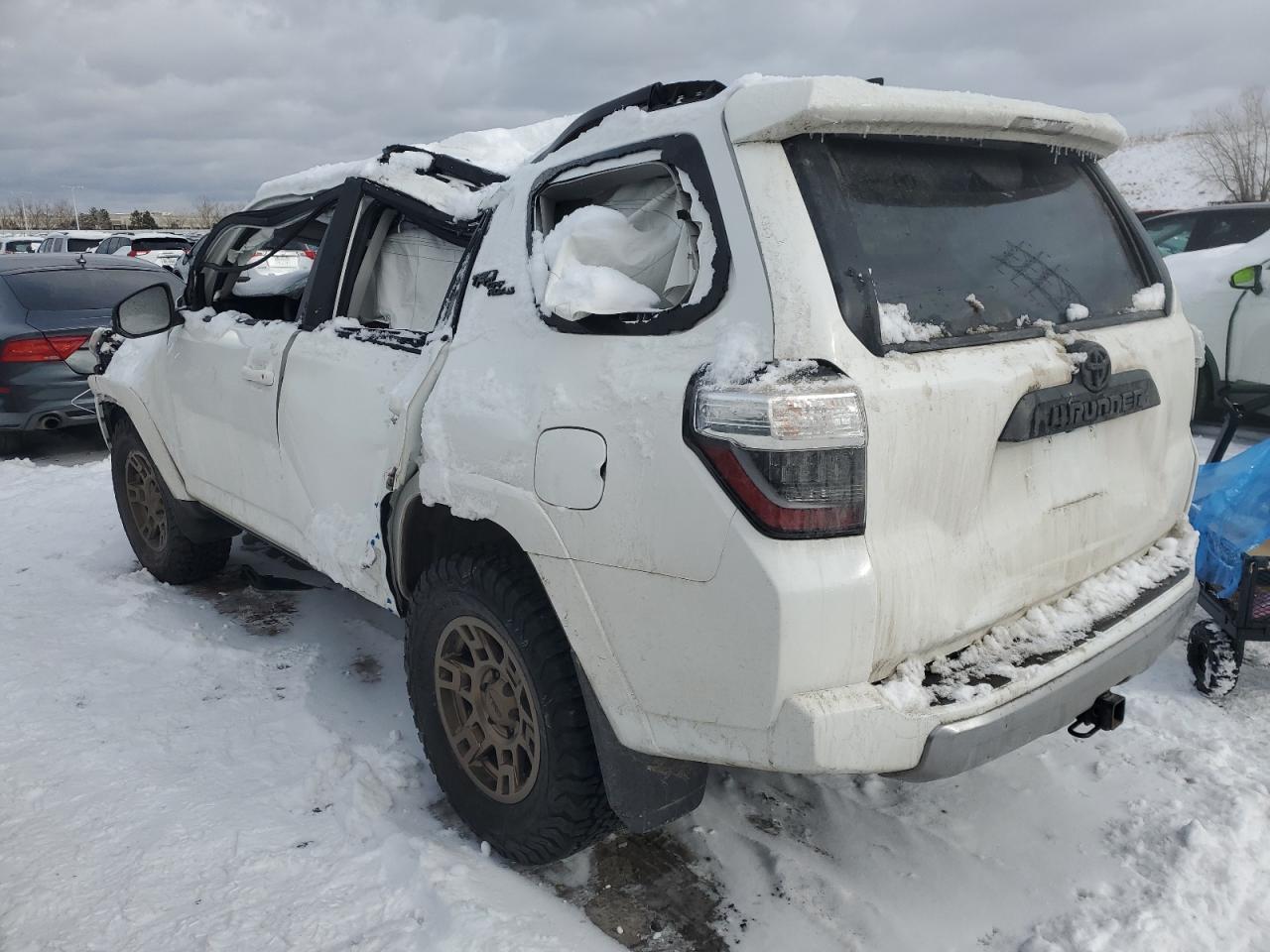 2022 Toyota 4Runner - Image 2