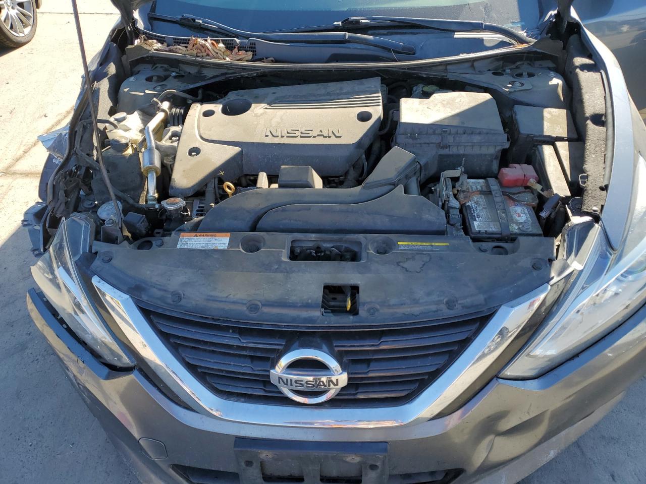 2018 Nissan Altima - Image 11