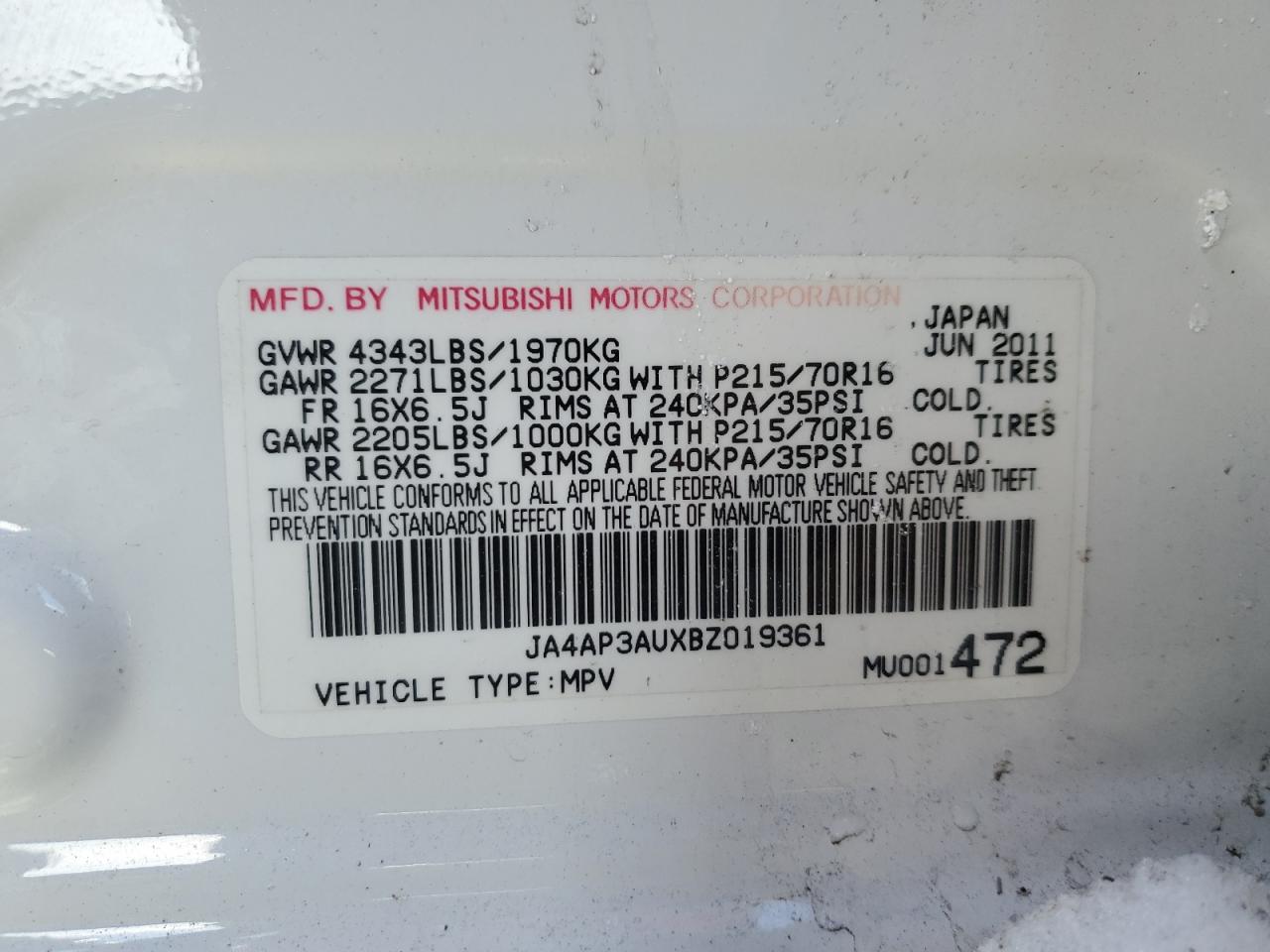 2011 Mitsubishi Outlander - Image 14