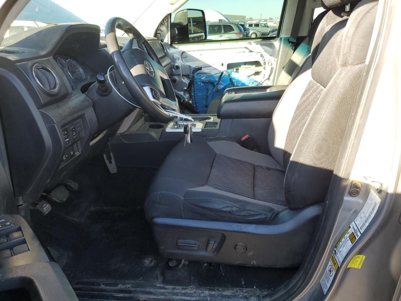 2017 Toyota Tundra - Image 7