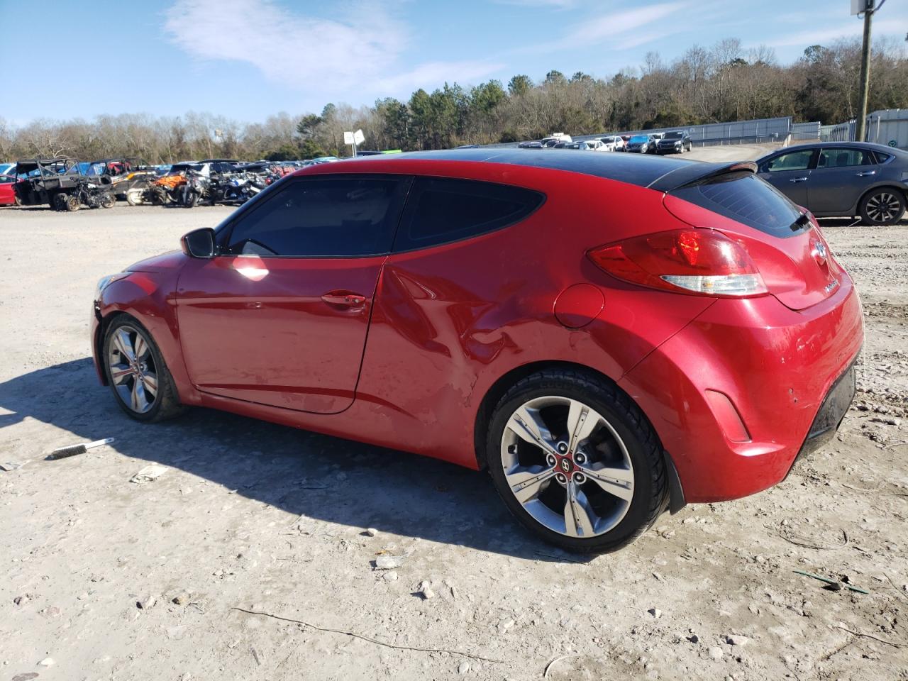 2013 Hyundai Veloster - Image 2