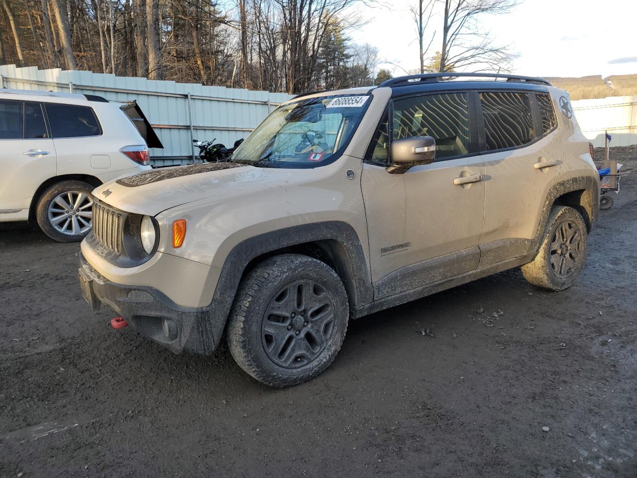 VIN ZACCJBCB3HPF01649 2017 JEEP RENEGADE no.1