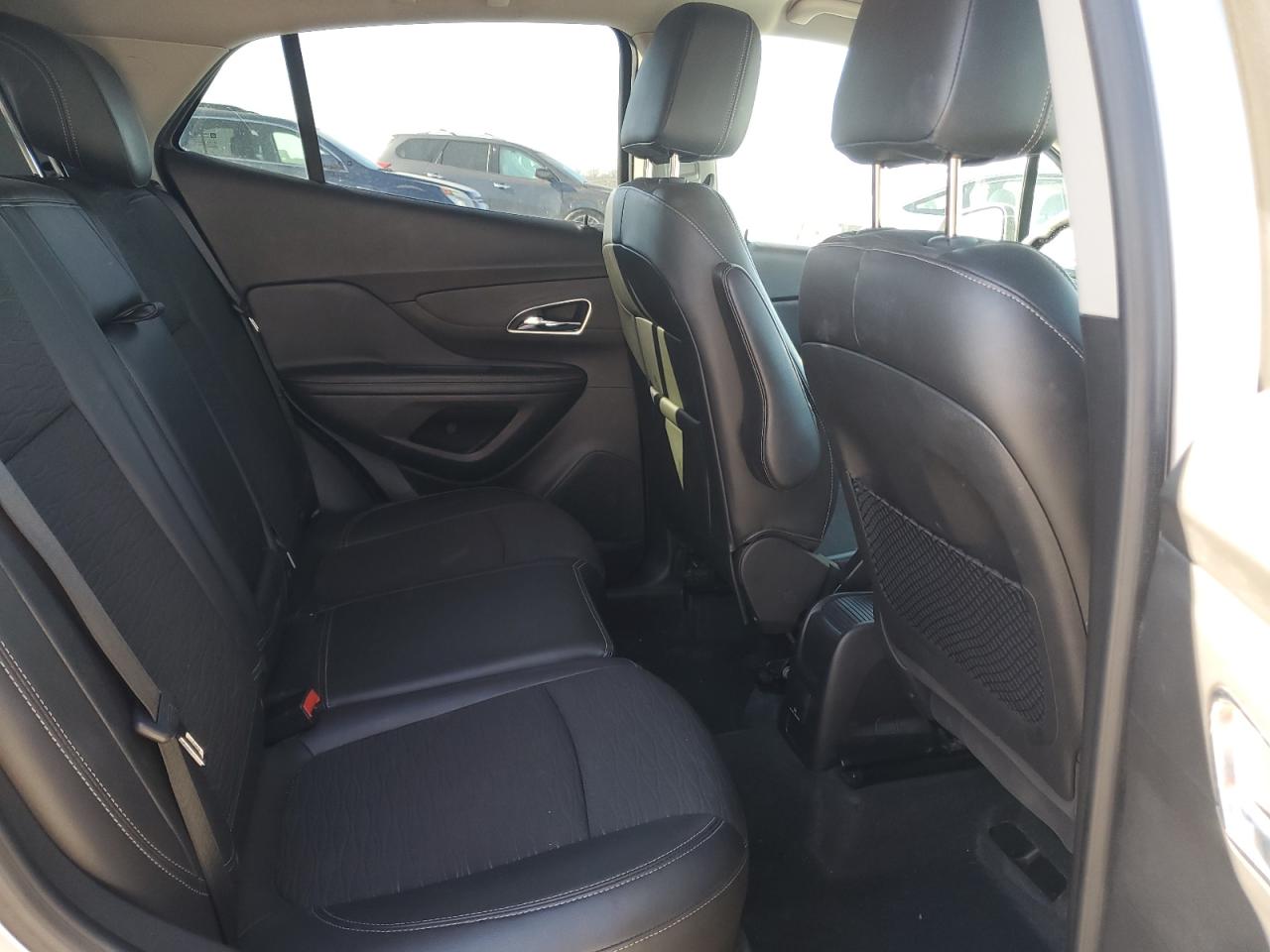 2015 Buick Encore - Image 11