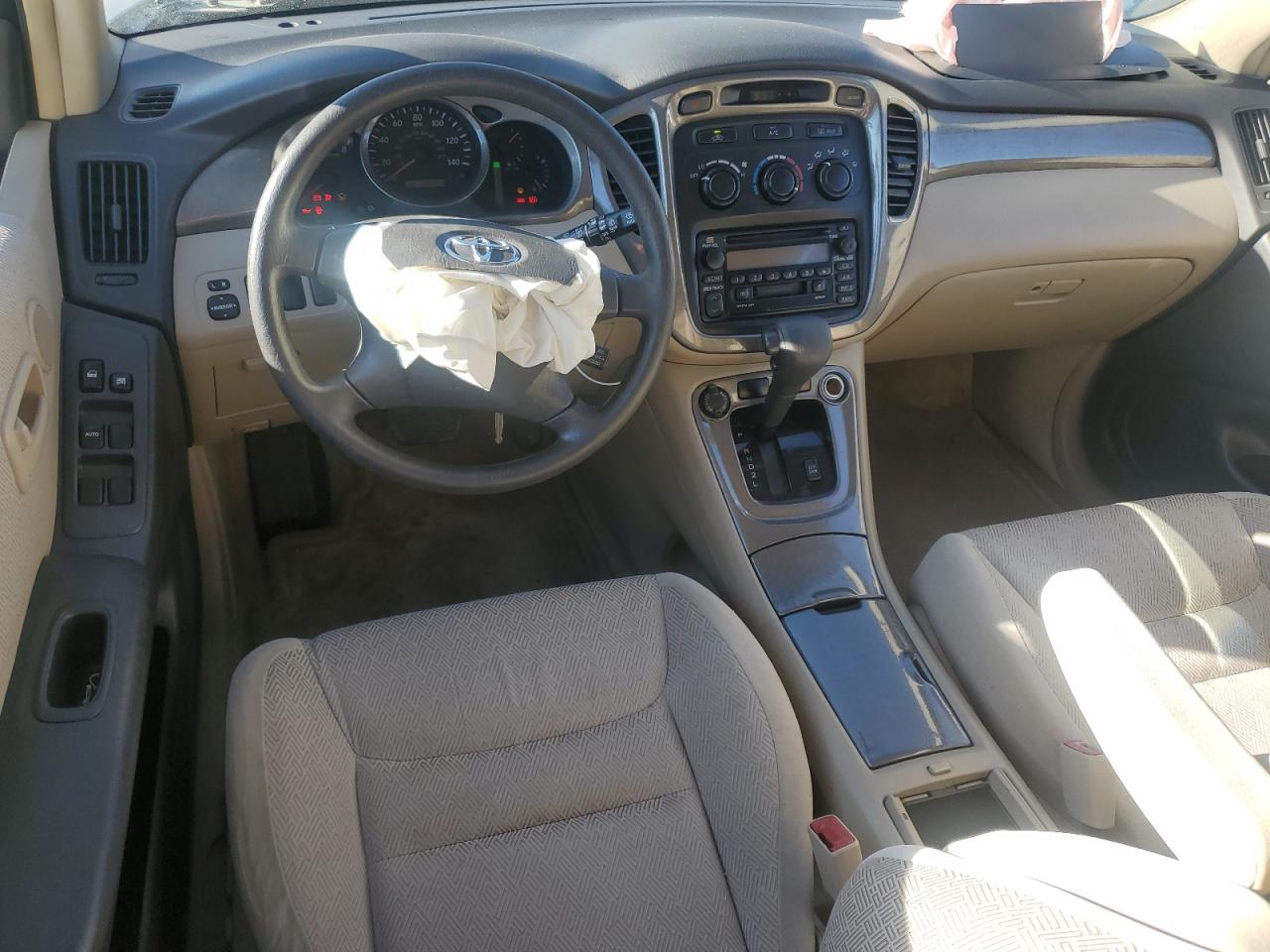 2002 Toyota Highlander - Image 8