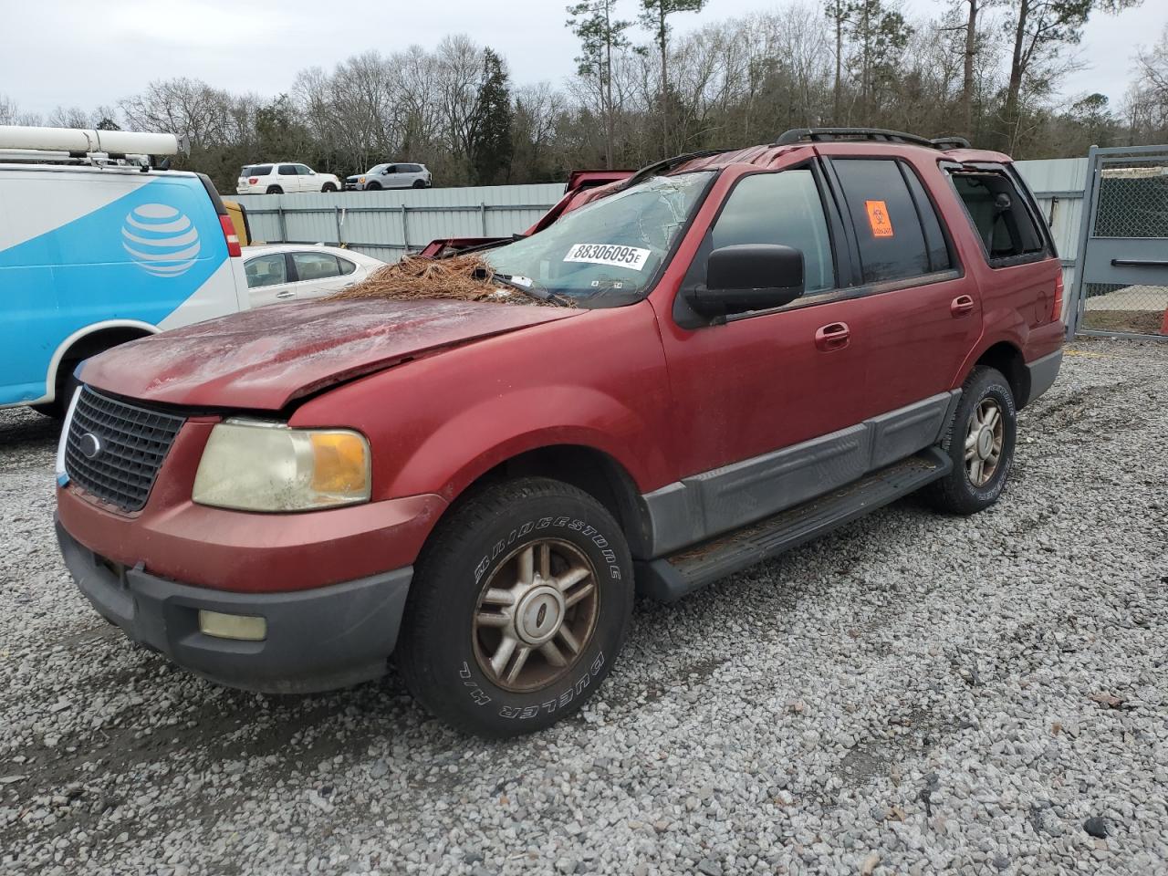 2005 Ford Expedition - Image 1