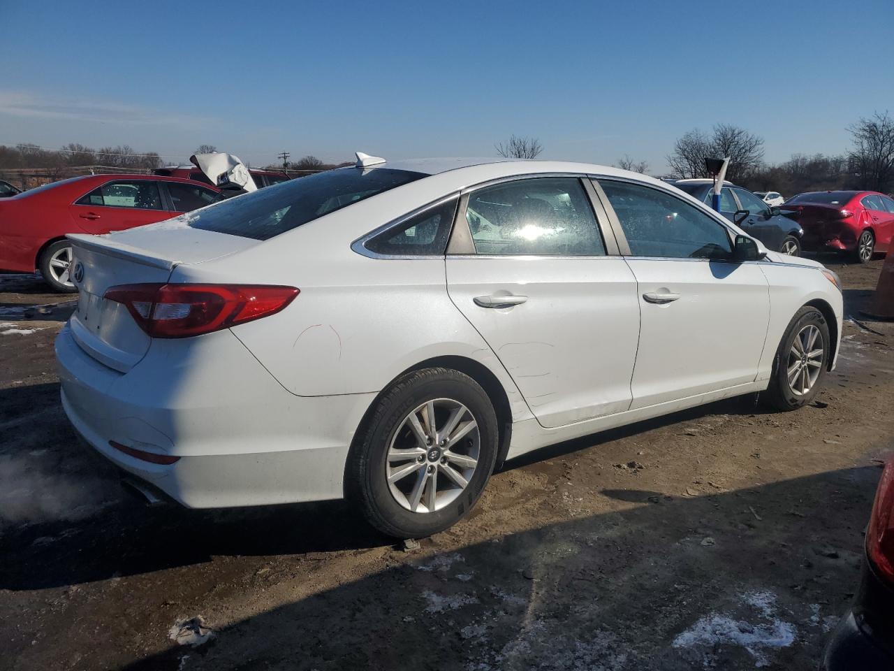 2015 Hyundai Sonata - Image 3