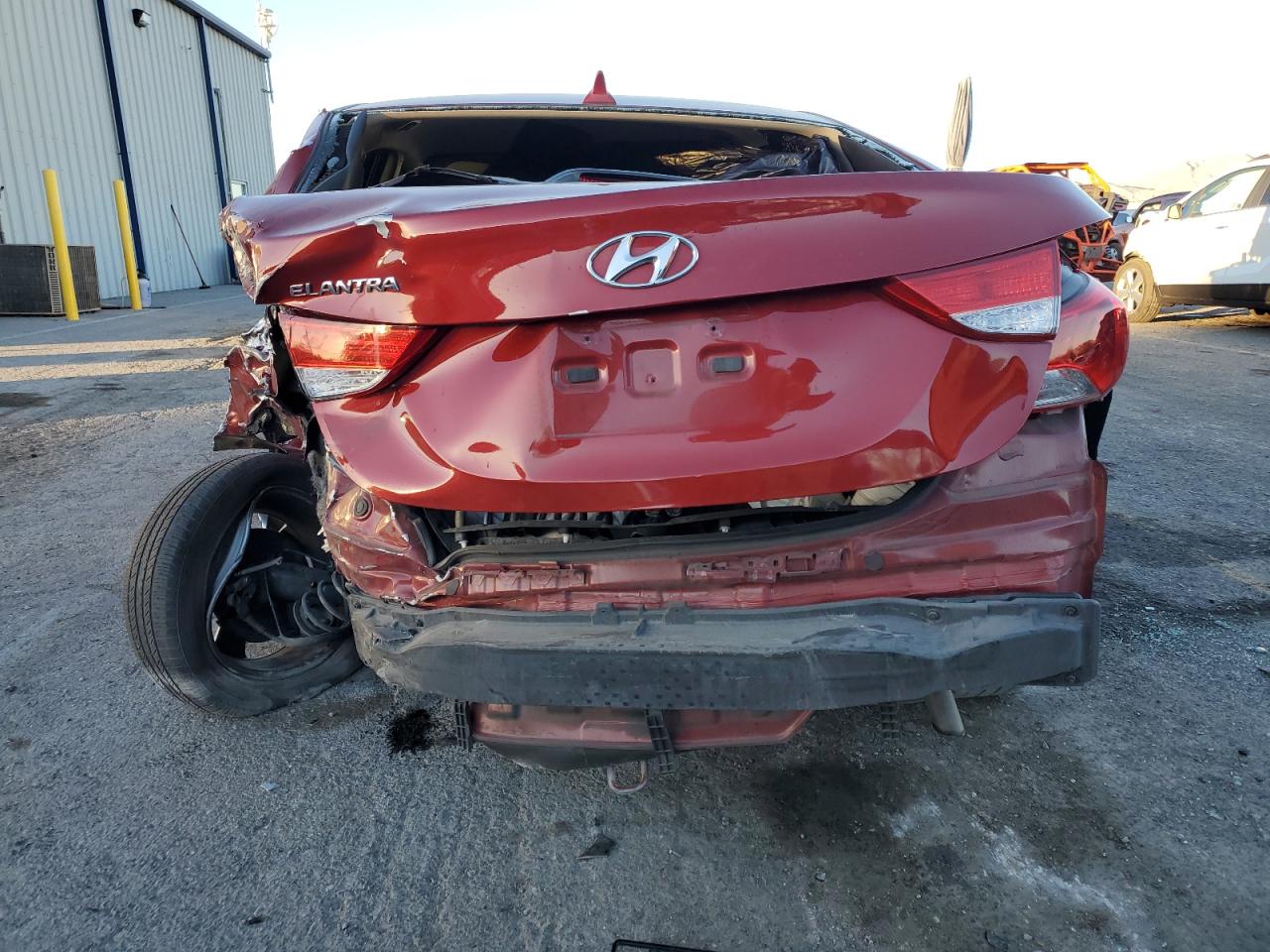 2011 Hyundai Elantra - Image 6