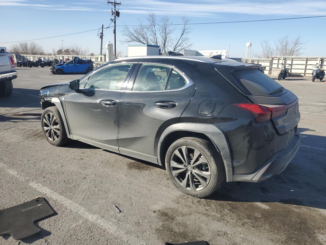 2020 Lexus UX - Image 2