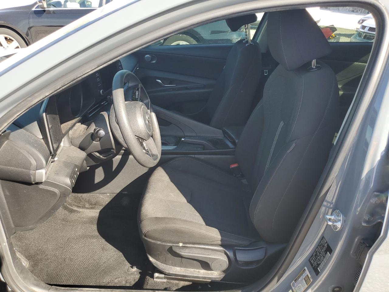 2021 Hyundai Elantra - Image 7