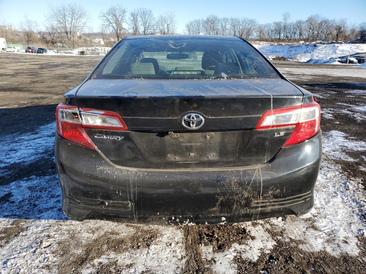 2012 Toyota Camry - Image 6
