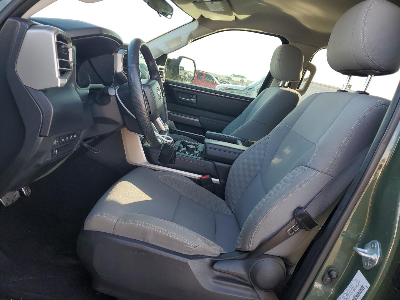 2022 Toyota Tundra - Image 7