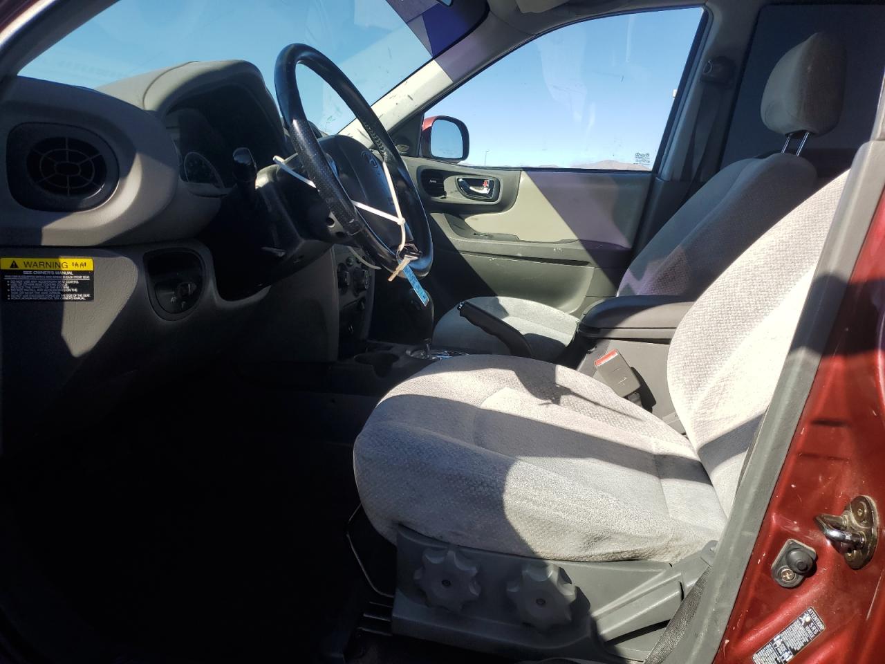 2005 Hyundai Santa Fe - Image 7