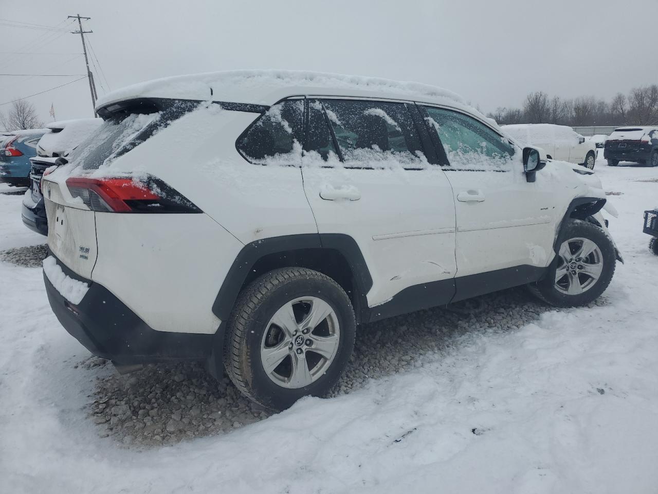 2T3P1RFV9MC206262 TOYOTA RAV4 2021
