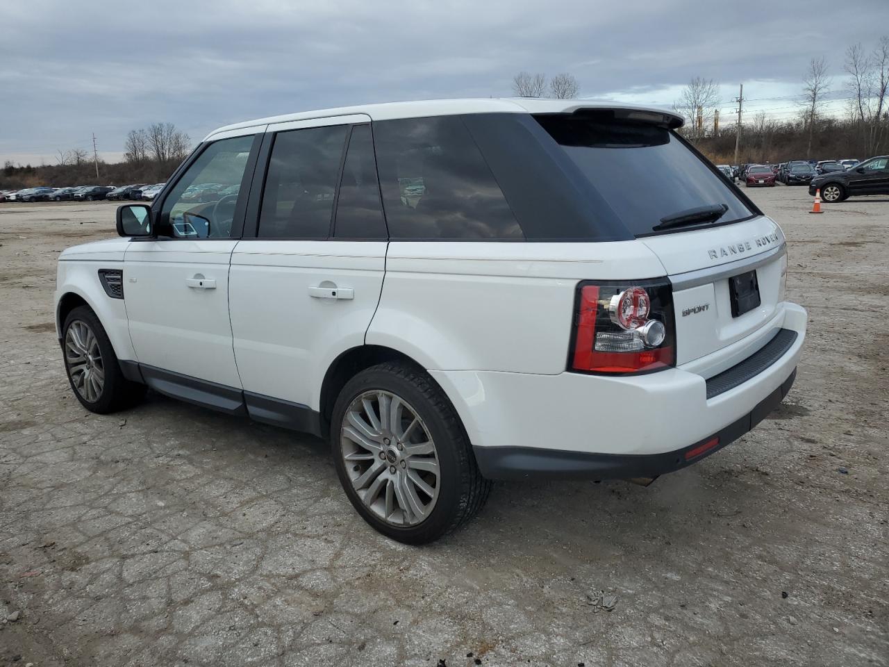 VIN SALSK2D48DA762061 2013 LAND ROVER RANGEROVER no.2