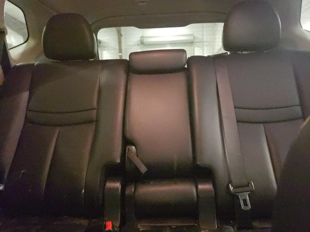 2019 Nissan Rogue - Image 10
