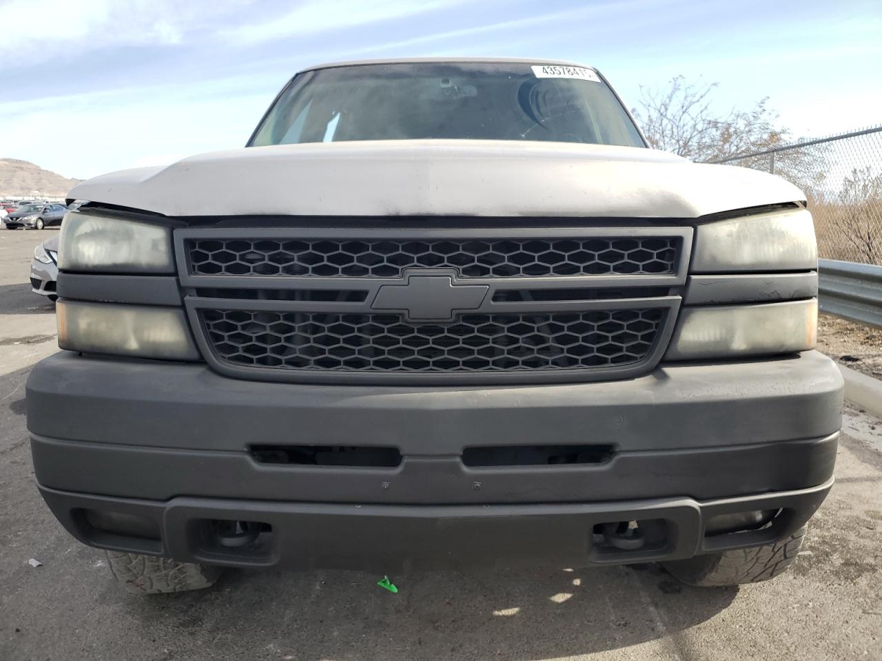 2005 Chevrolet Silverado - Image 5