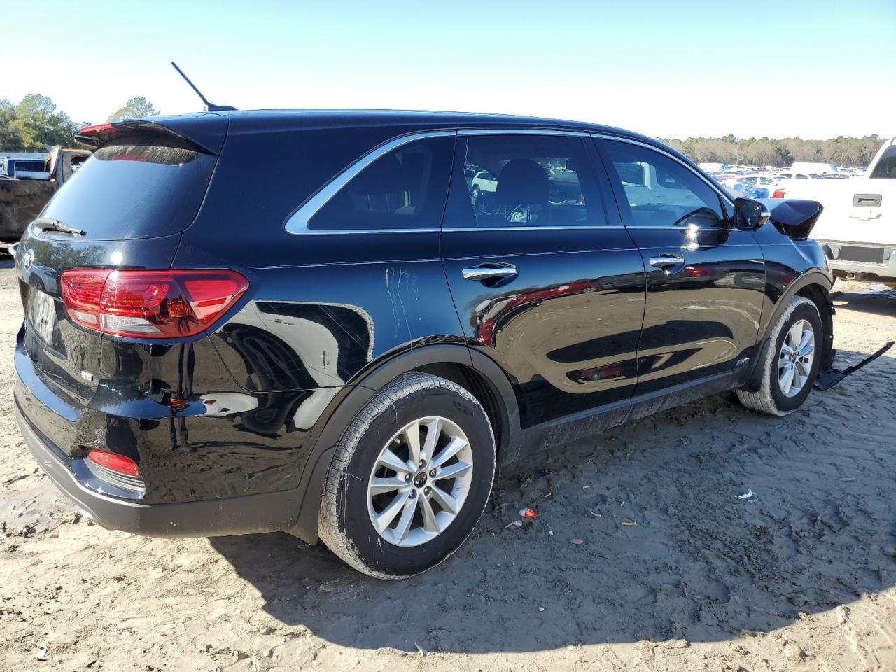 2020 Kia Sorento - Image 3