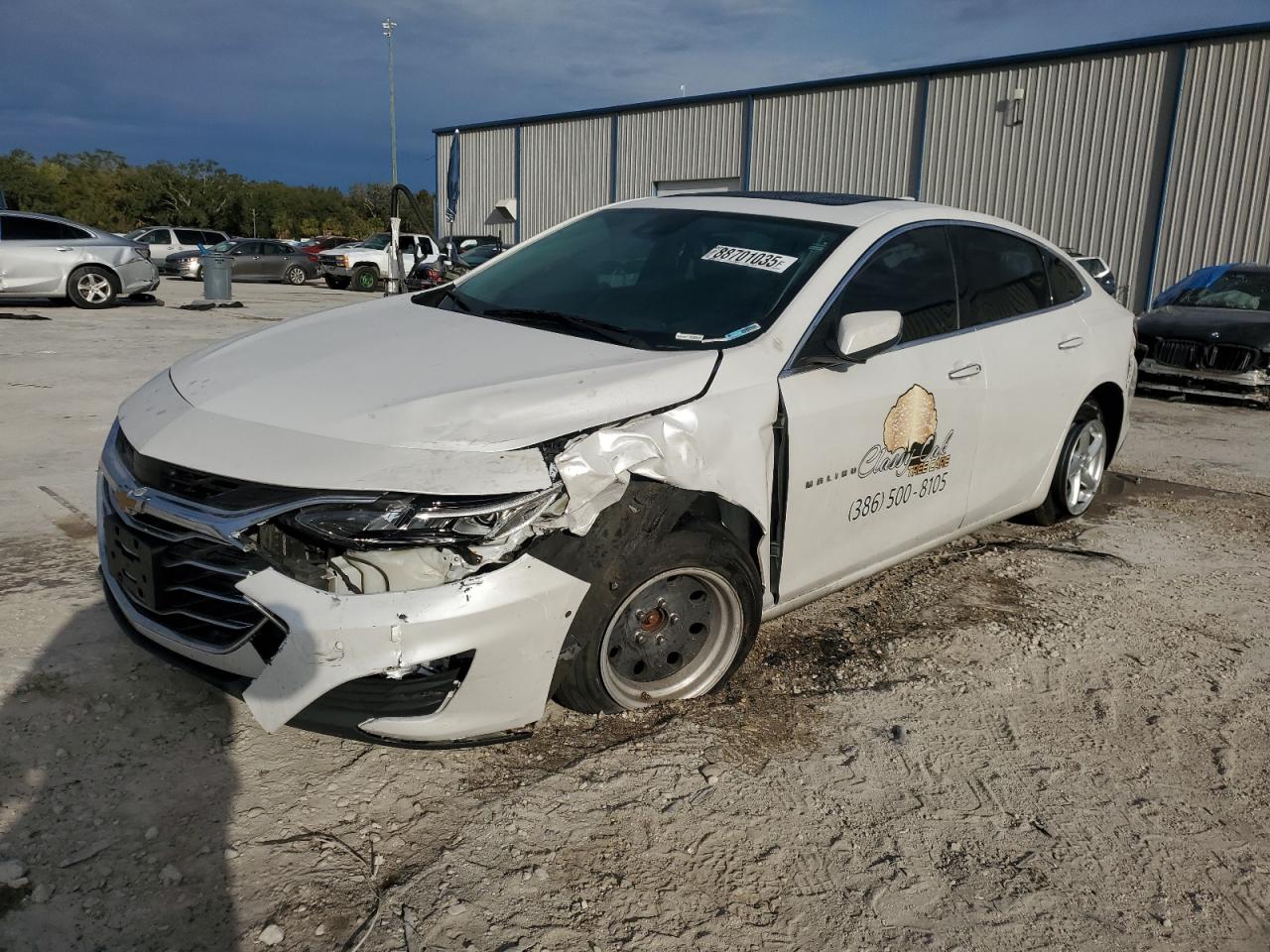 2019 Chevrolet Malibu - Image 1