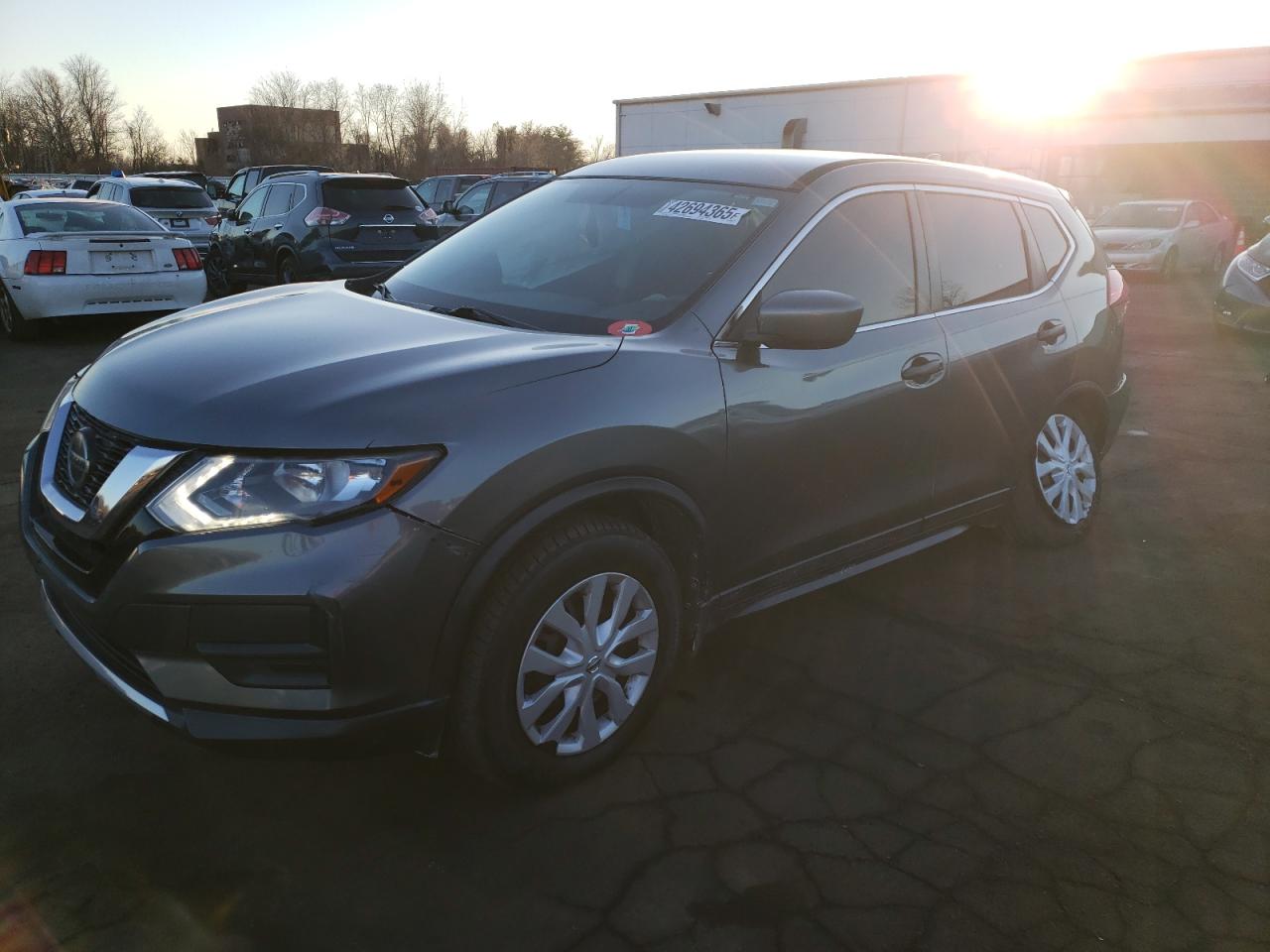 5N1AT2MT1JC728210 NISSAN ROGUE 2018