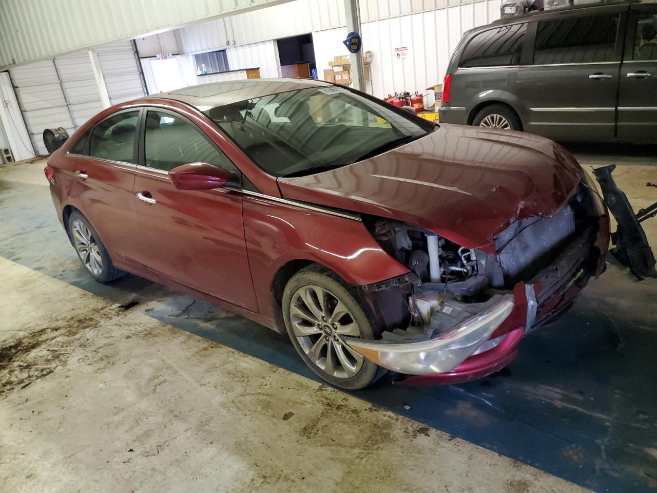2012 Hyundai Sonata - Image 4