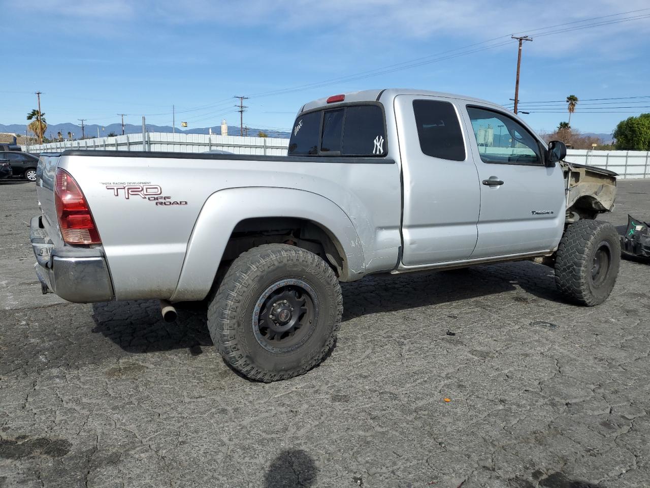 2006 Toyota Tacoma - Image 3