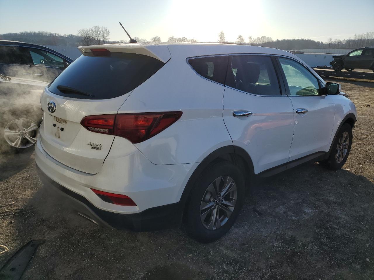 2018 Hyundai Santa Fe - Image 3