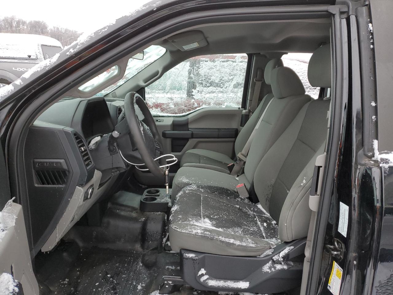 2016 Ford F-150 - Image 7