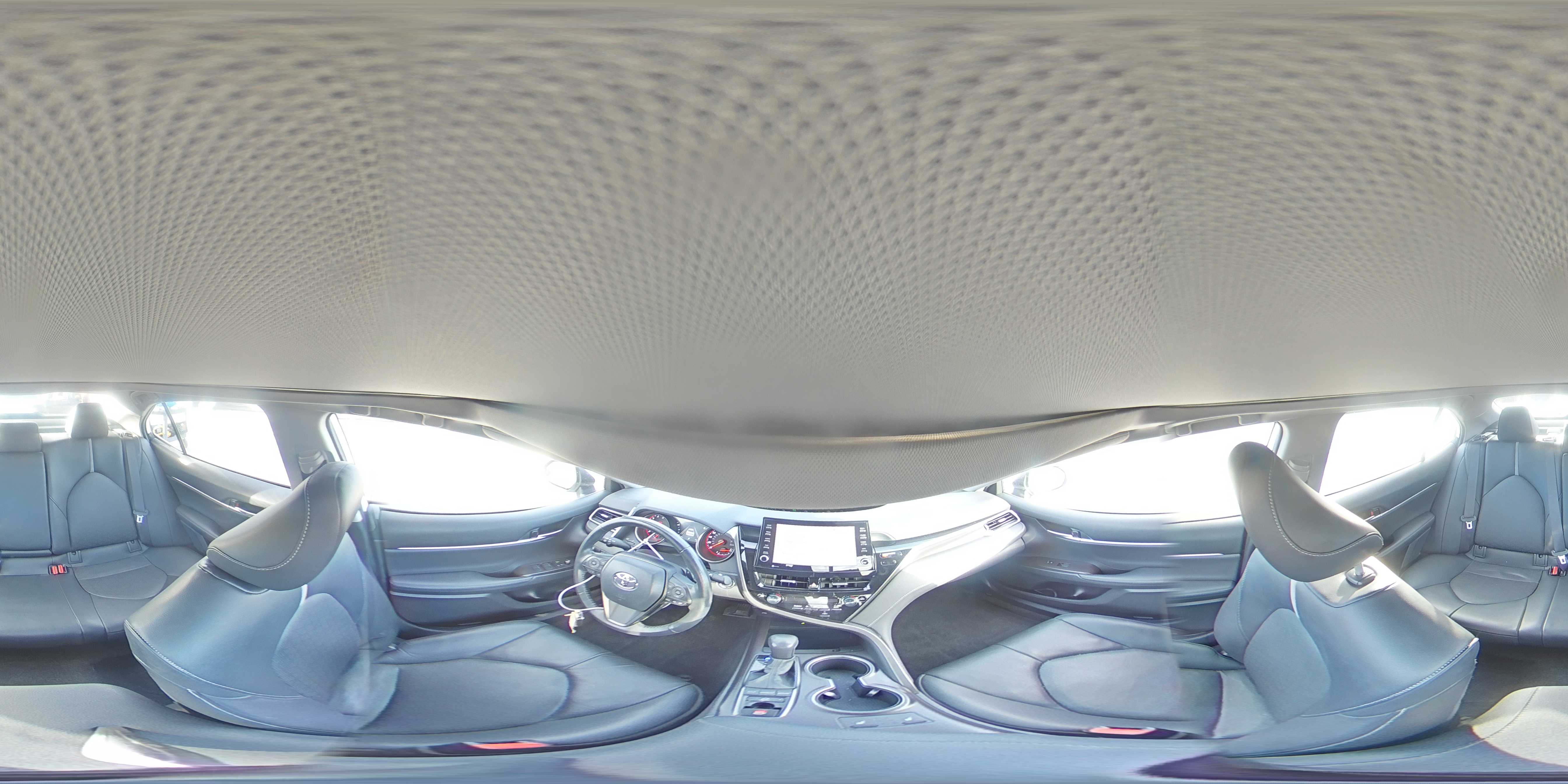 2022 Toyota Camry - Image 14