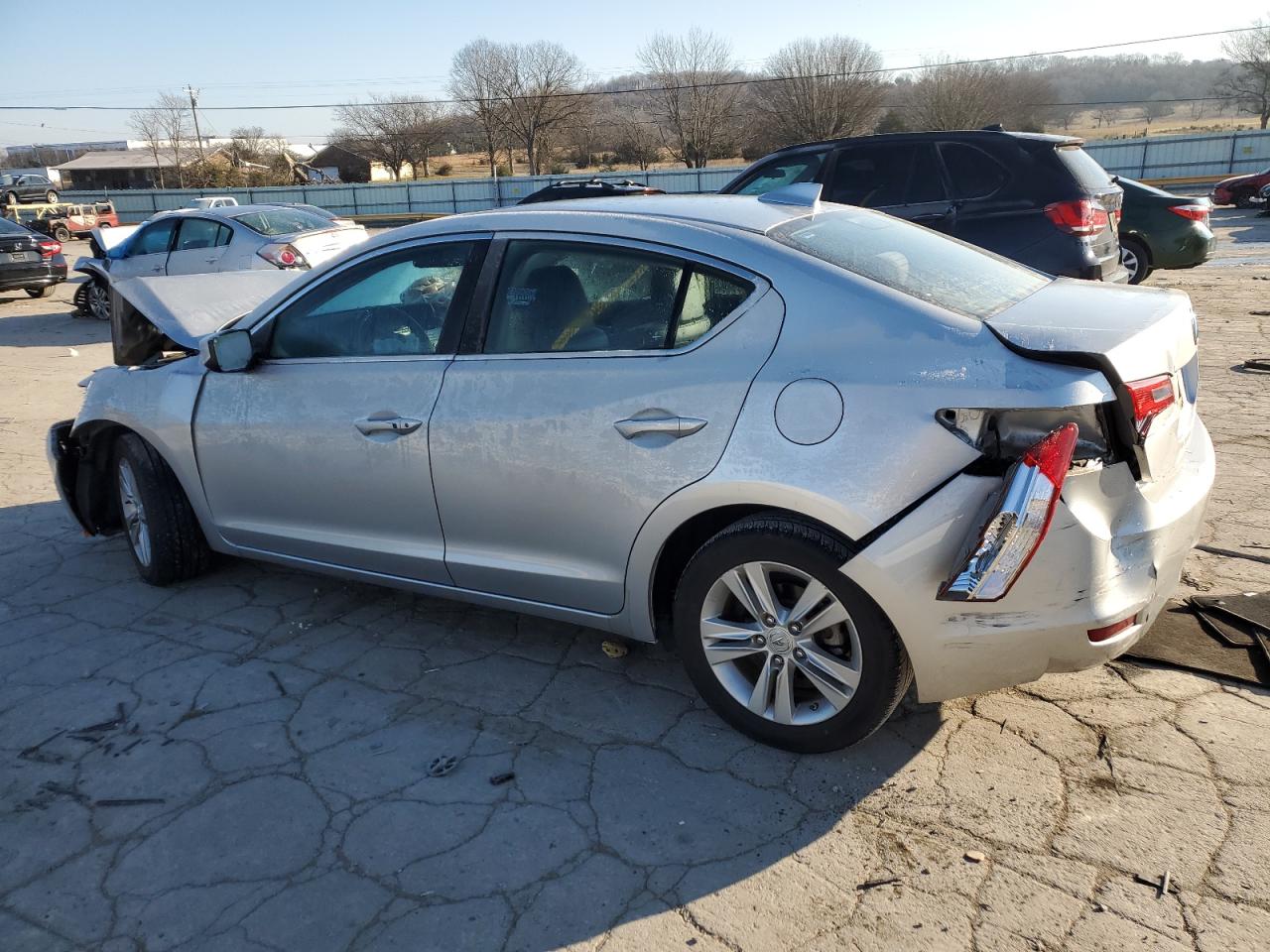 VIN 19VDE1F32DE004941 2013 ACURA ILX no.2