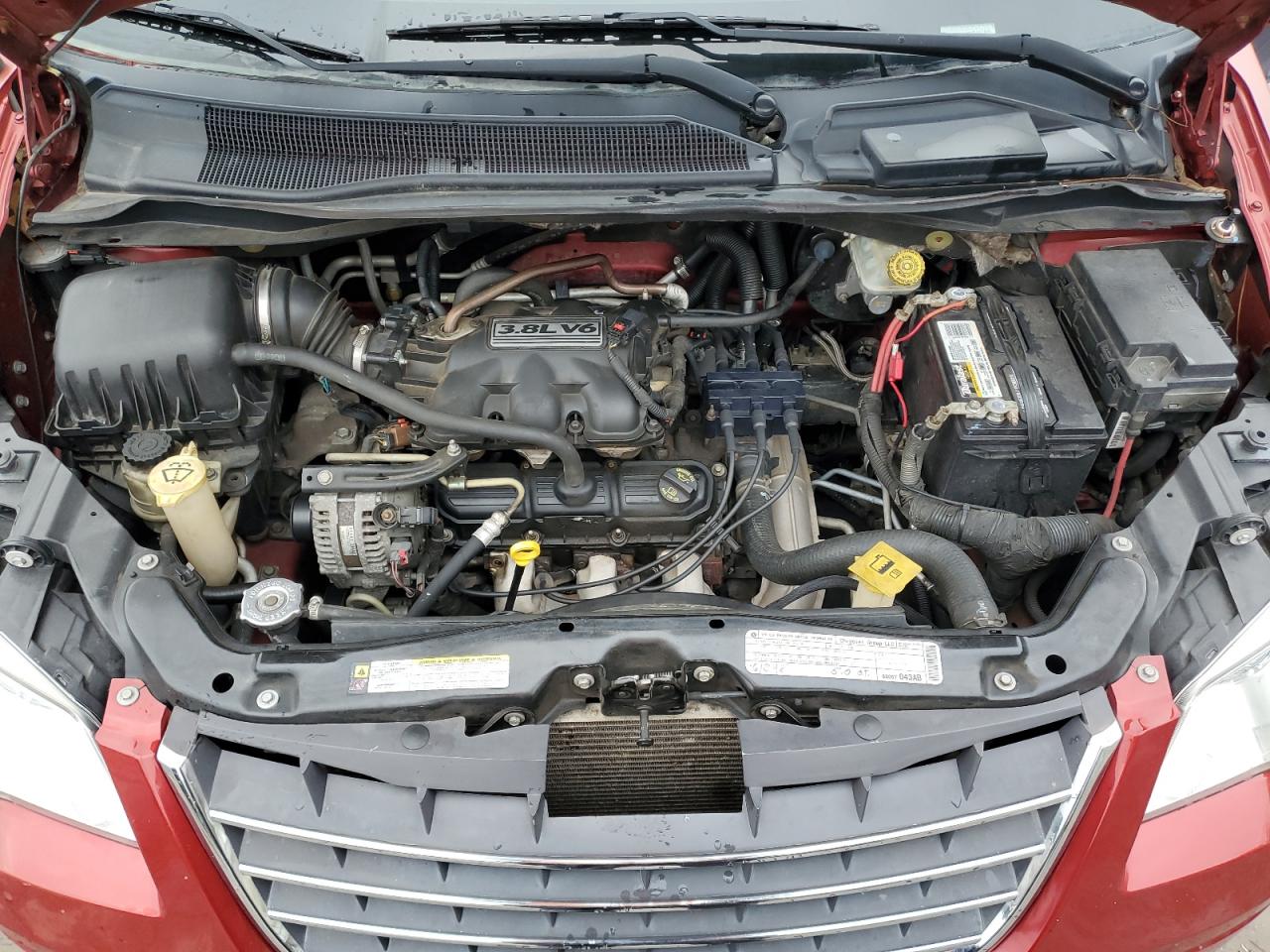 2010 Chrysler Town & Country - Image 12