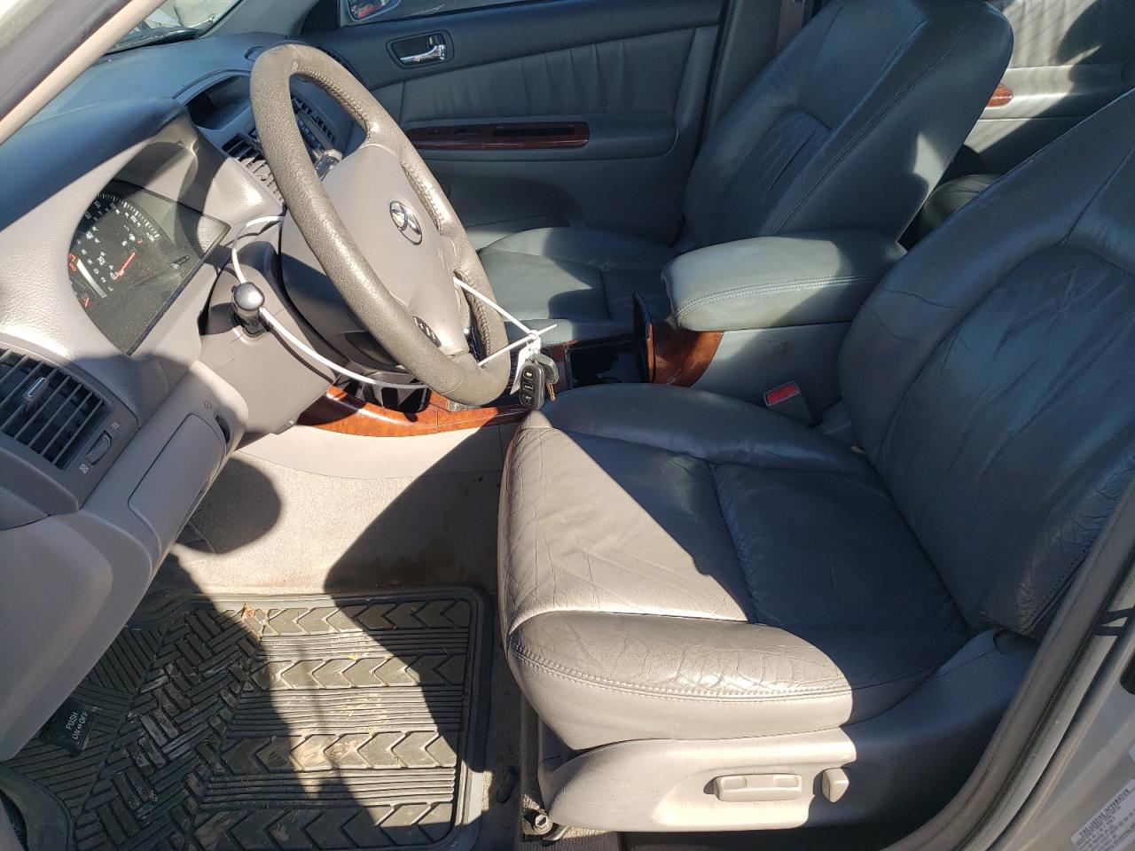 2002 Toyota Camry - Image 7