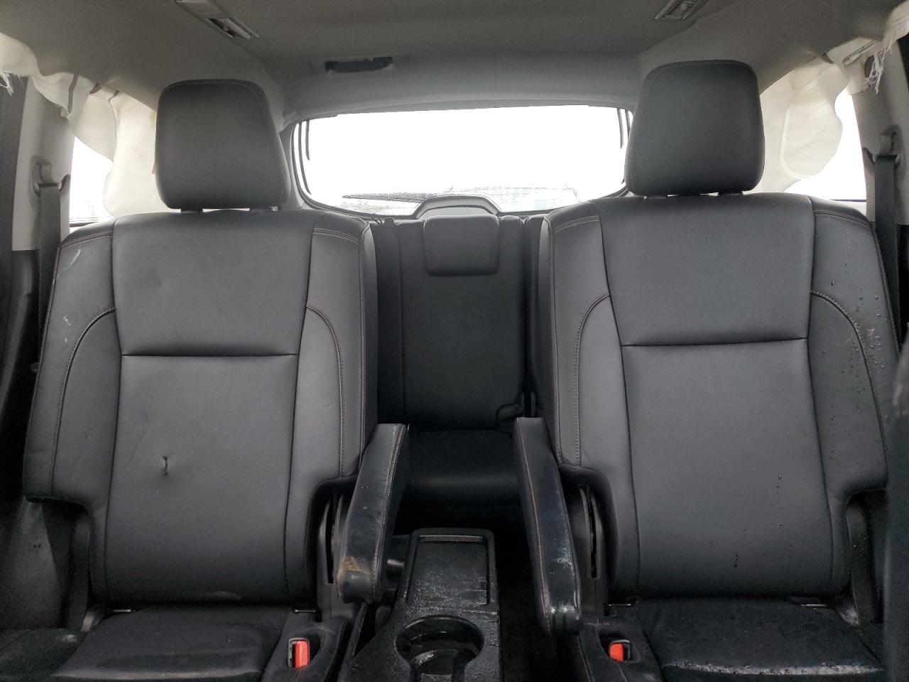 2018 Toyota Highlander - Image 10