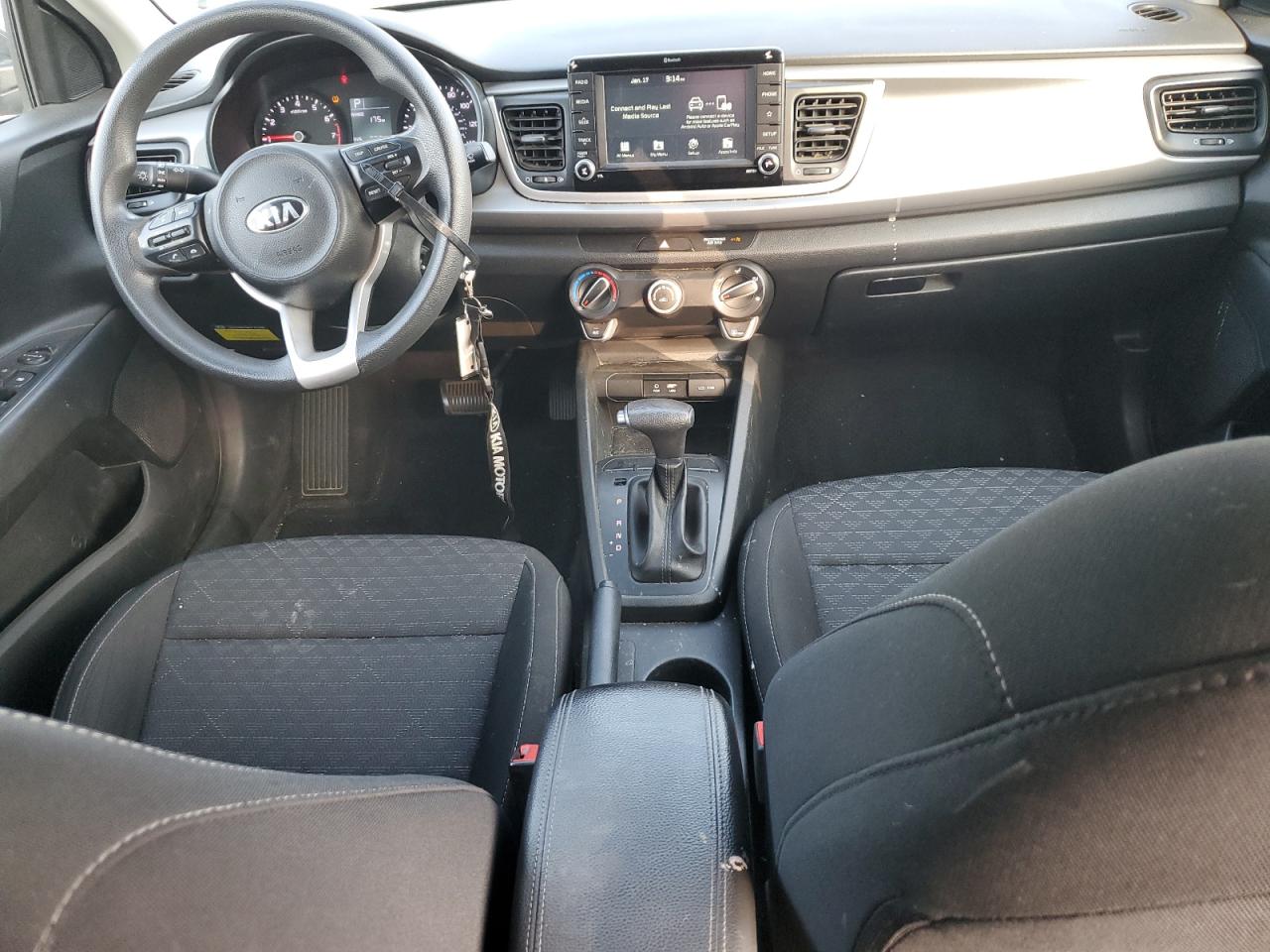 2020 Kia Rio - Image 8