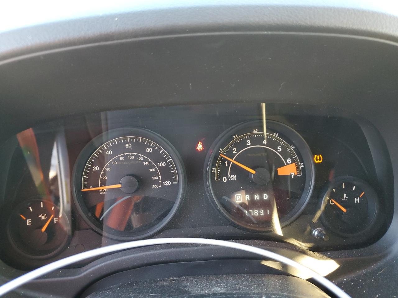 2016 Jeep Compass Sport VIN: 1C4NJCBAXGD621470 Lot: 41618275