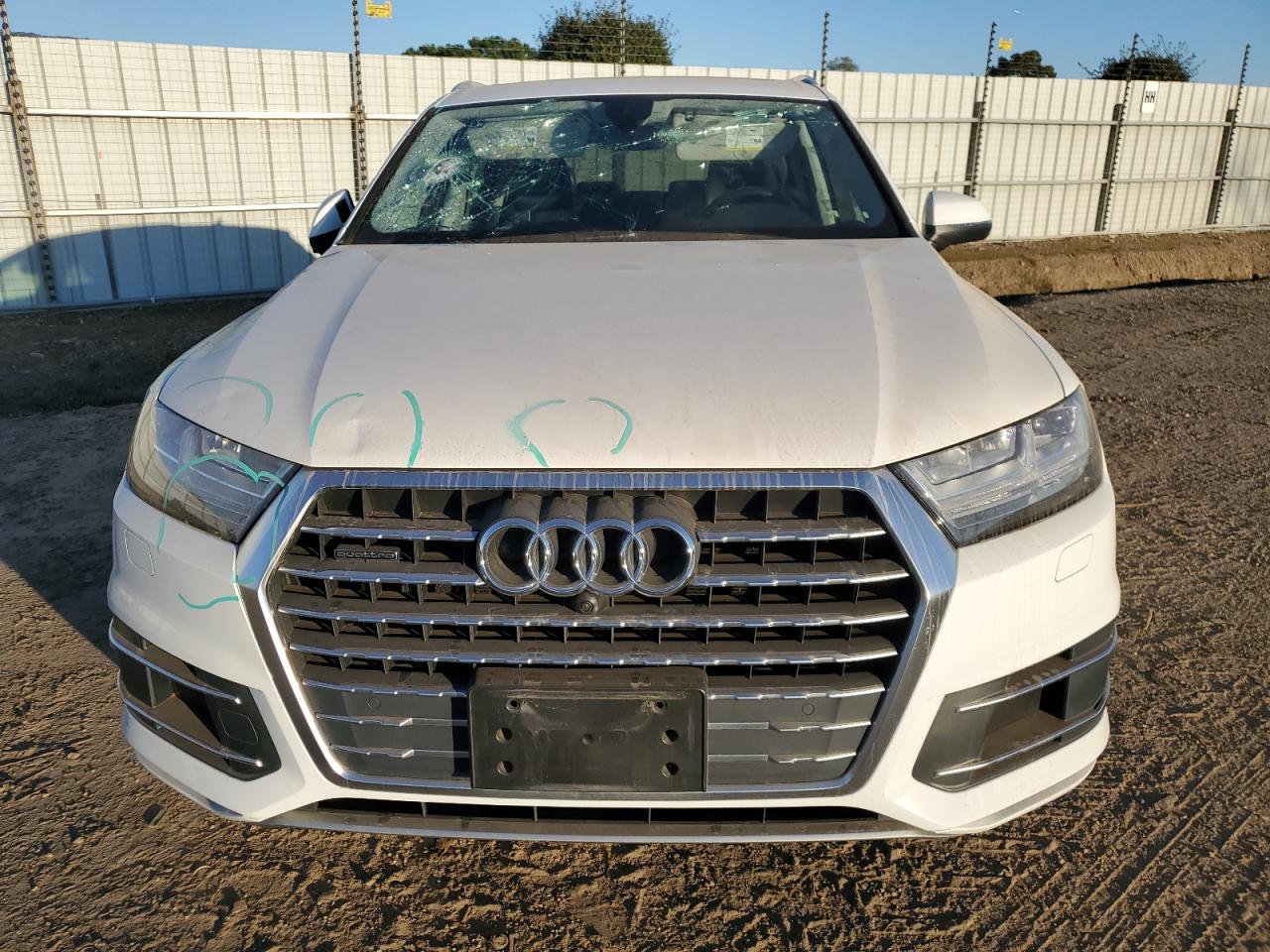 VIN WA1LHAF7XKD022612 2019 AUDI Q7 no.5