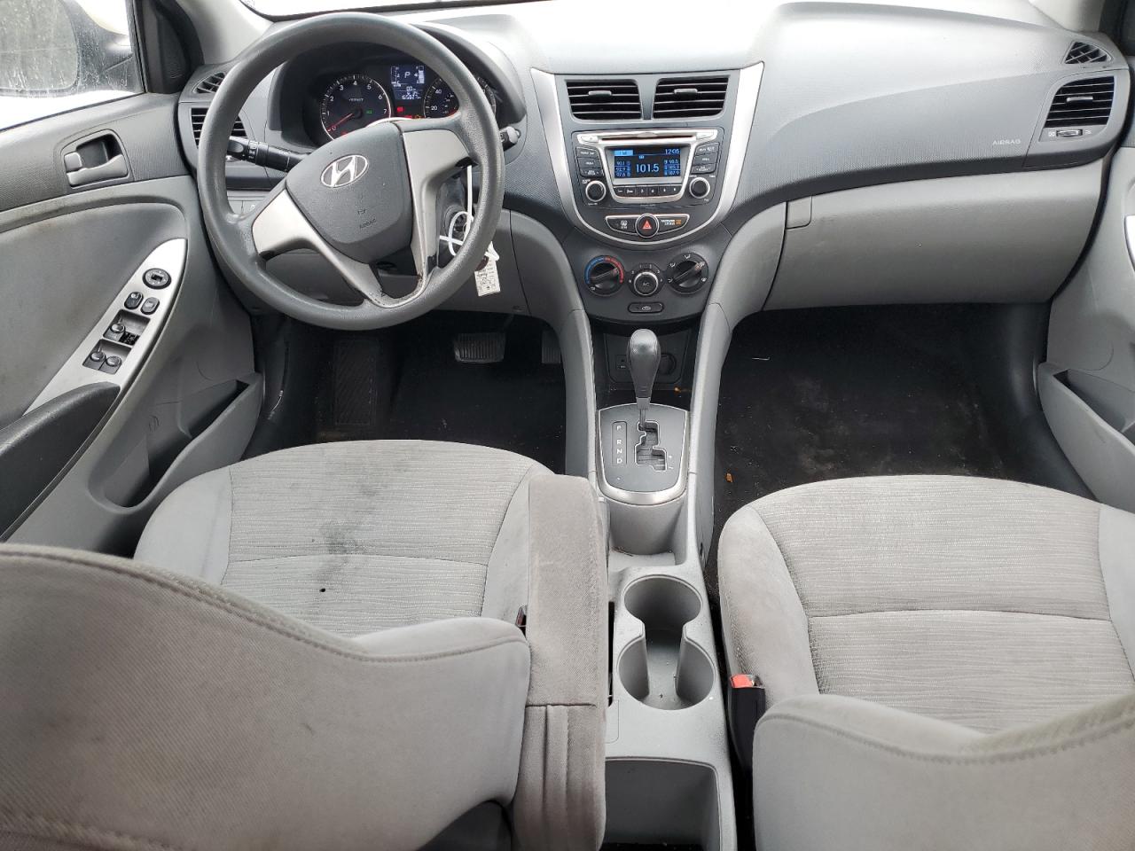 2017 Hyundai Accent - Image 8