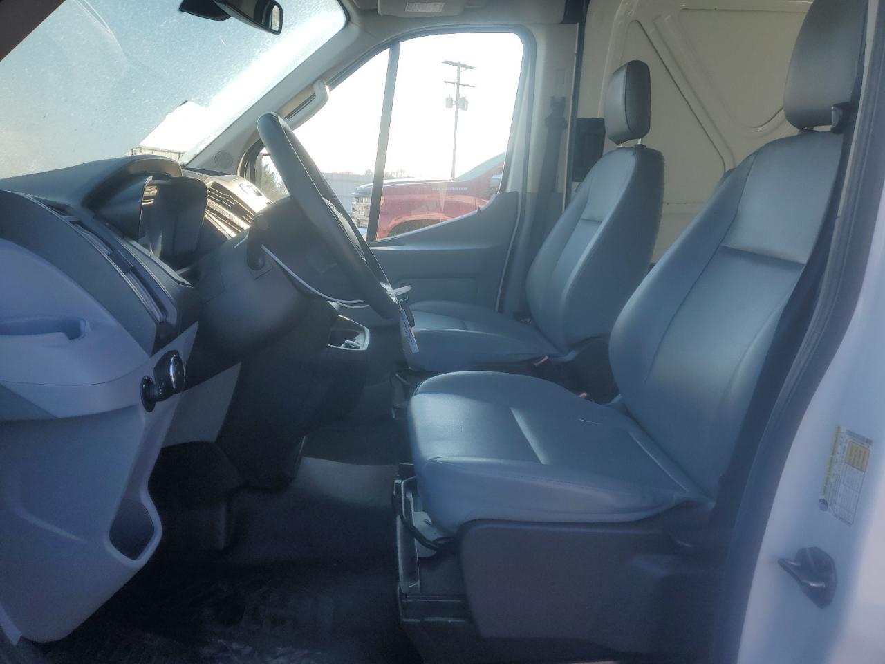 2017 Ford Transit - Image 7